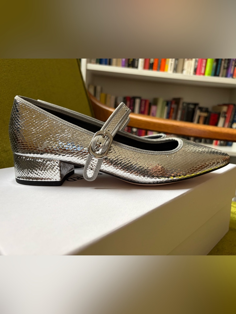 Veronica Beard - Silver Mary Jane Pumps - NWT (box and shoe bag included) - Picture 3 of 4